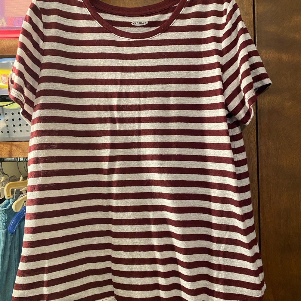 women’s tee